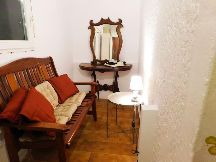 Marco Polo'S Mooring Cozy Navy House Apartamento Anavyssos Exterior foto