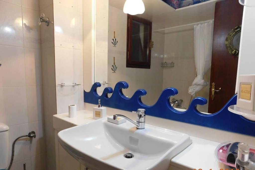 Marco Polo'S Mooring Cozy Navy House Apartamento Anavyssos Exterior foto