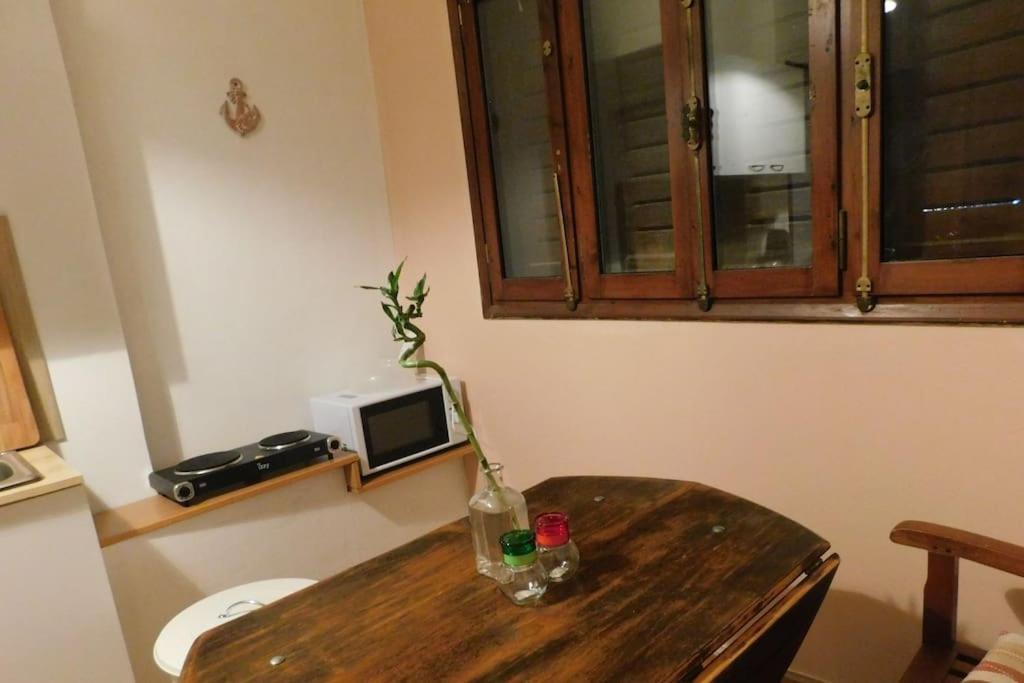 Marco Polo'S Mooring Cozy Navy House Apartamento Anavyssos Exterior foto